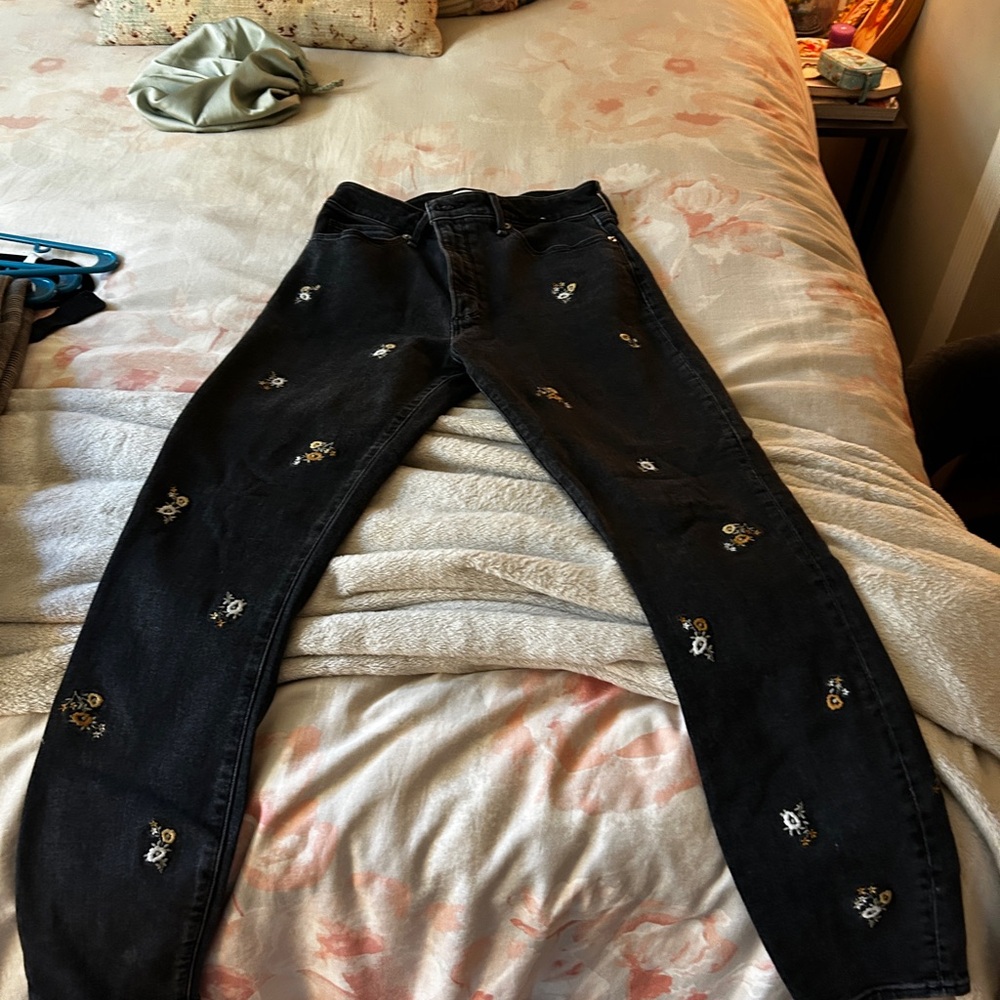 Abercrombie Embroidered Black Women Jeans